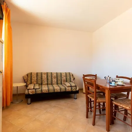 Cavour H * Villasimius