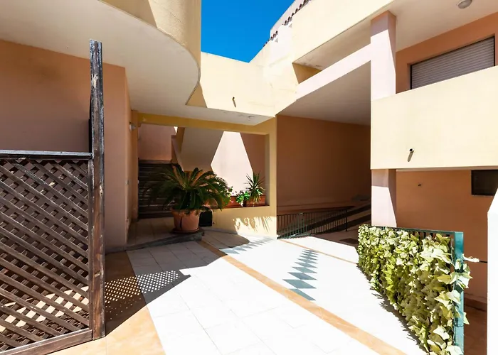 Cavour H Villasimius