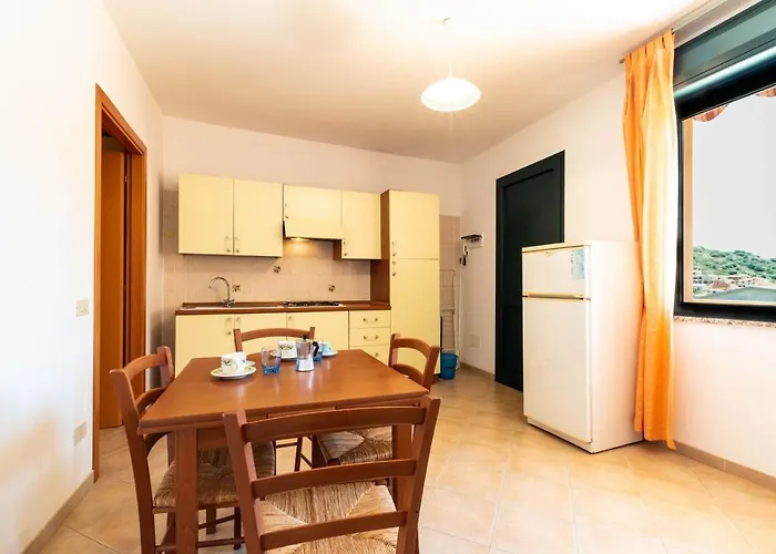 Cavour H Apartment *